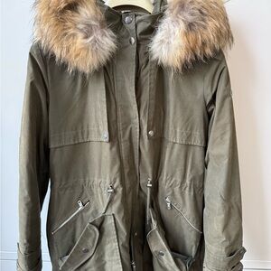 Olive Green Fur-Trimmed Women's Parka